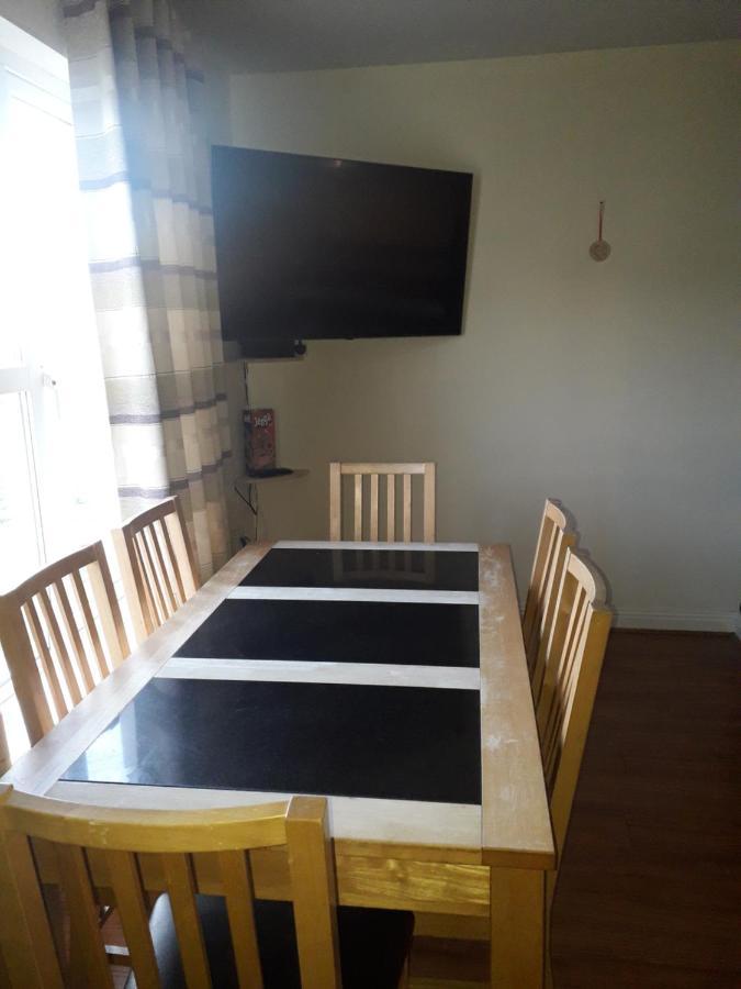 4 Bedroom Home By The Sea كورك المظهر الخارجي الصورة